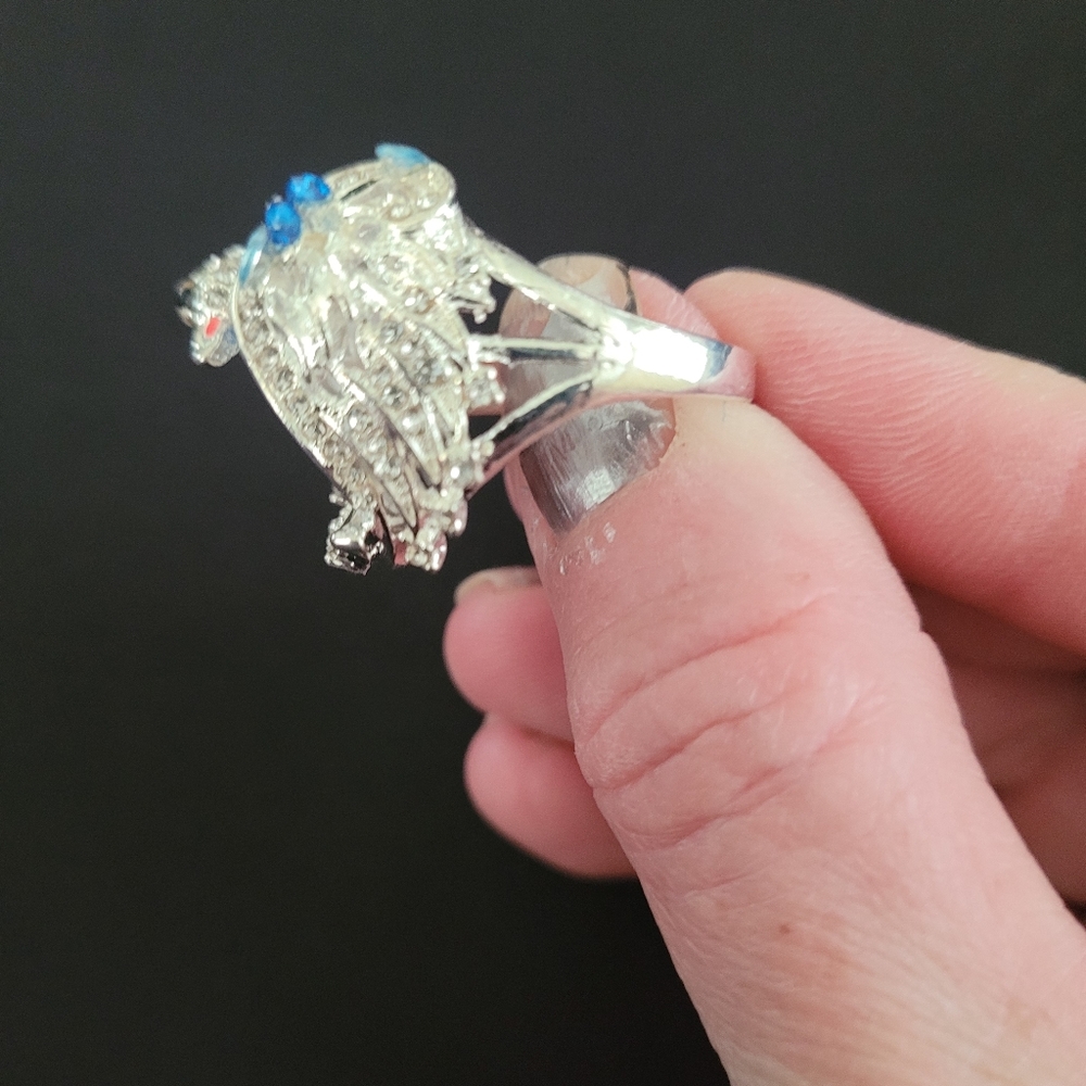 Ring - Picture 2 of 3